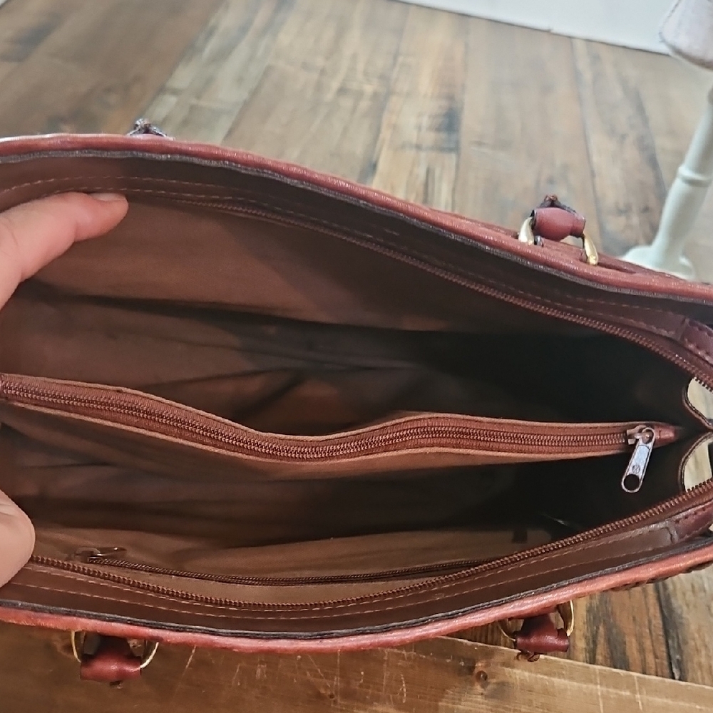 Genuine Leather Women's Rich Brown Woven Purse - Picture 5 of 12
